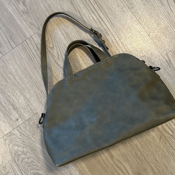 Universal Thread Crossbody Bag Olive Green - Picture 5 of 5